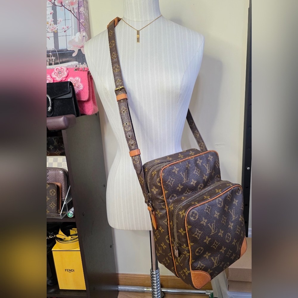 ❌SOLD❌ 🚨RARE🚨 🔥LV Amazone MM🔥 - Picture 16 of 16